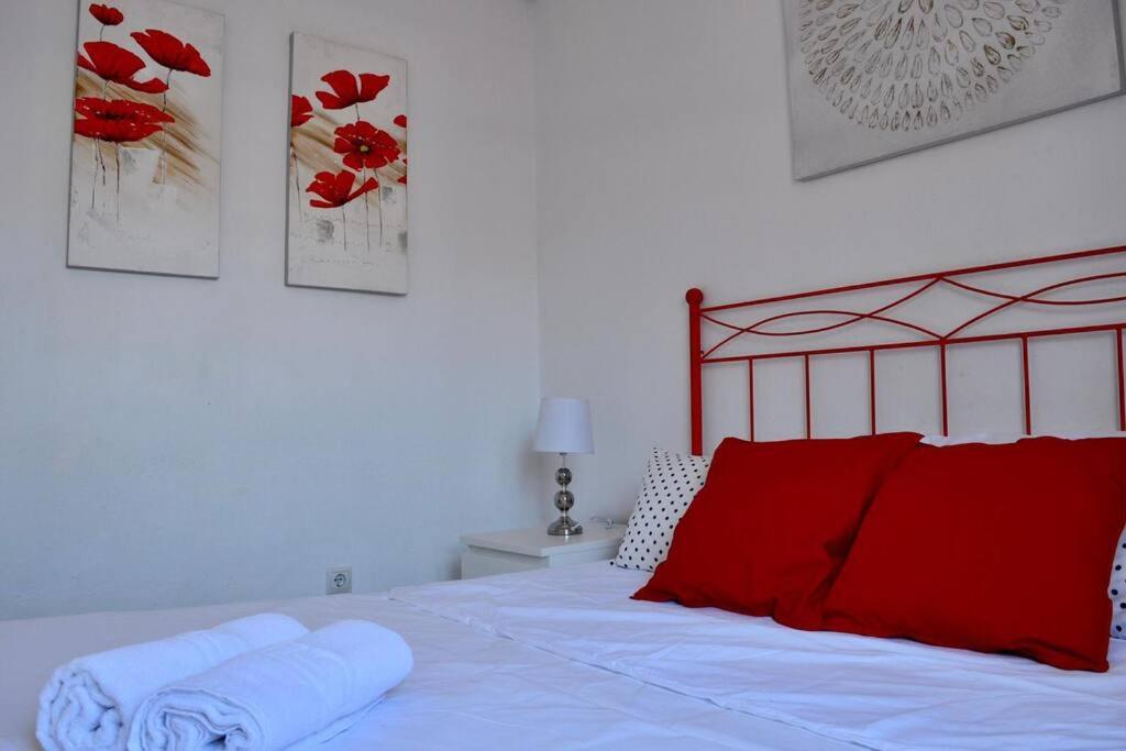 La casa roja: luminoso ático con vistas Apartamento Sevilha Exterior foto